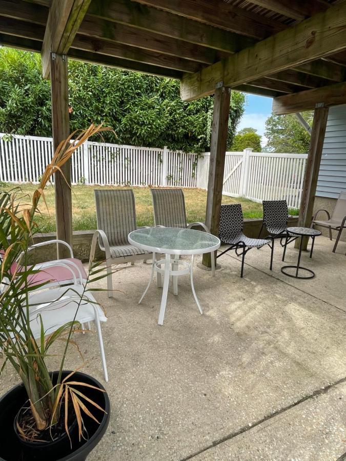 Guest Room Eatontown Exterior photo