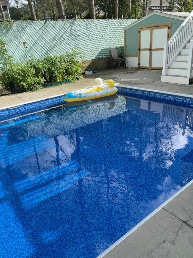 Guest Room Eatontown Exterior photo